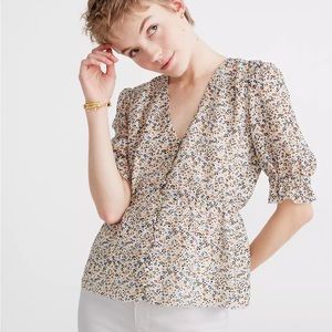Madewell Silk V-Neck Peplum Popover Top in Fieldwalk Floral Medium